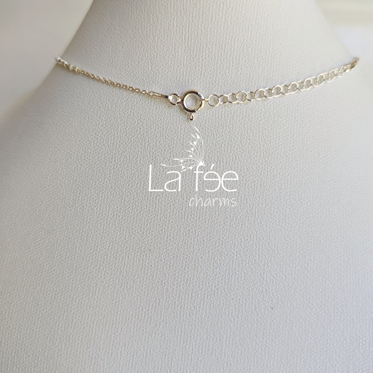 Cadena Plata La Fée