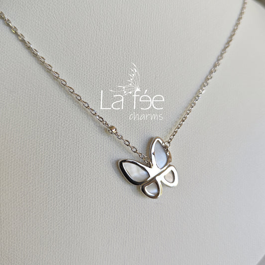Collar Mariposa Blanca