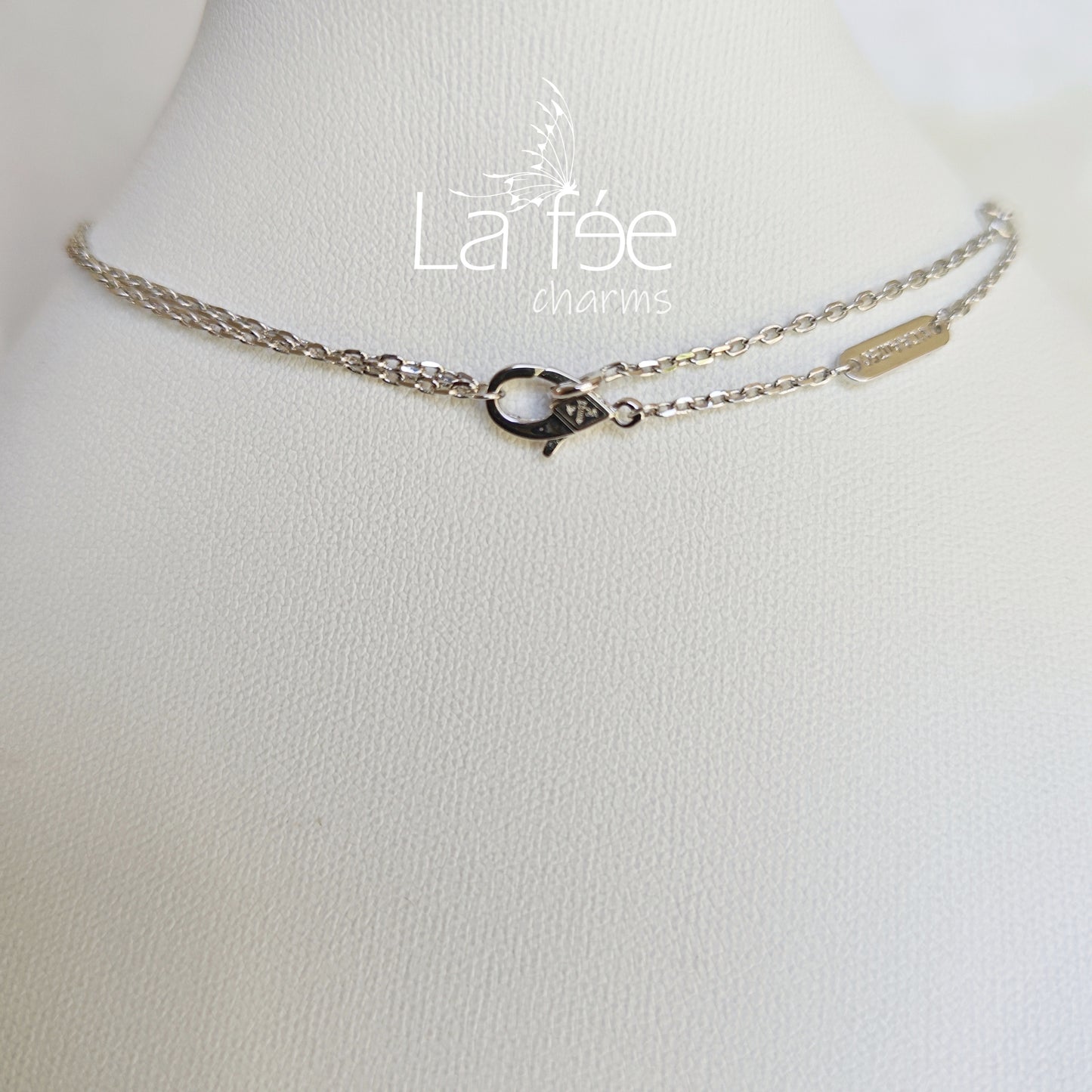 Colgante Trébol Blanco doble cadena