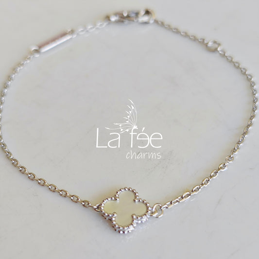 Pulsera Simple Trébol Blanco