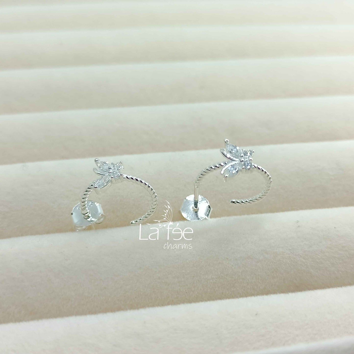 Aros Mariposa de Plata
