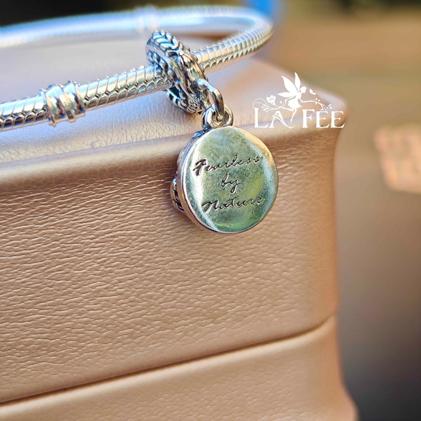 Charm Frozen 2 - Fearless by Nature
