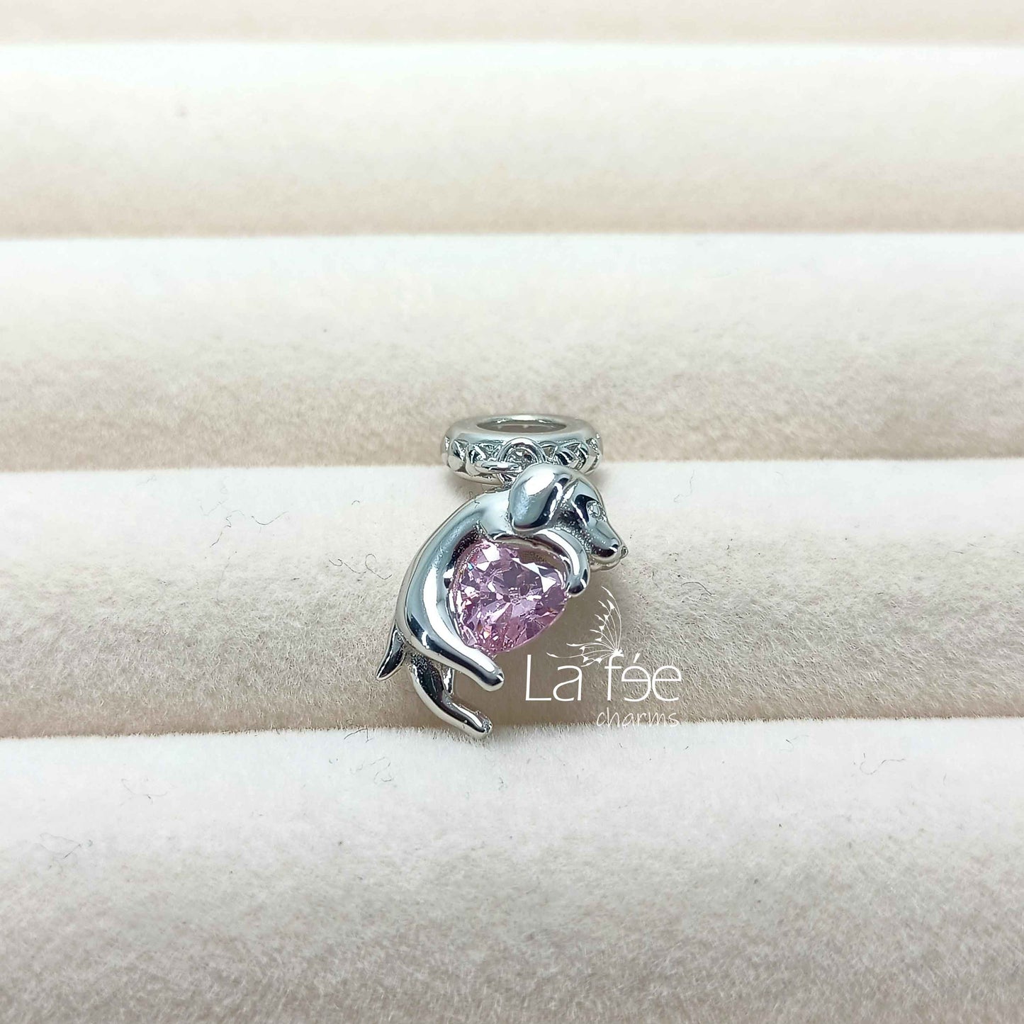 Charm Perrito con Zircón Rosa