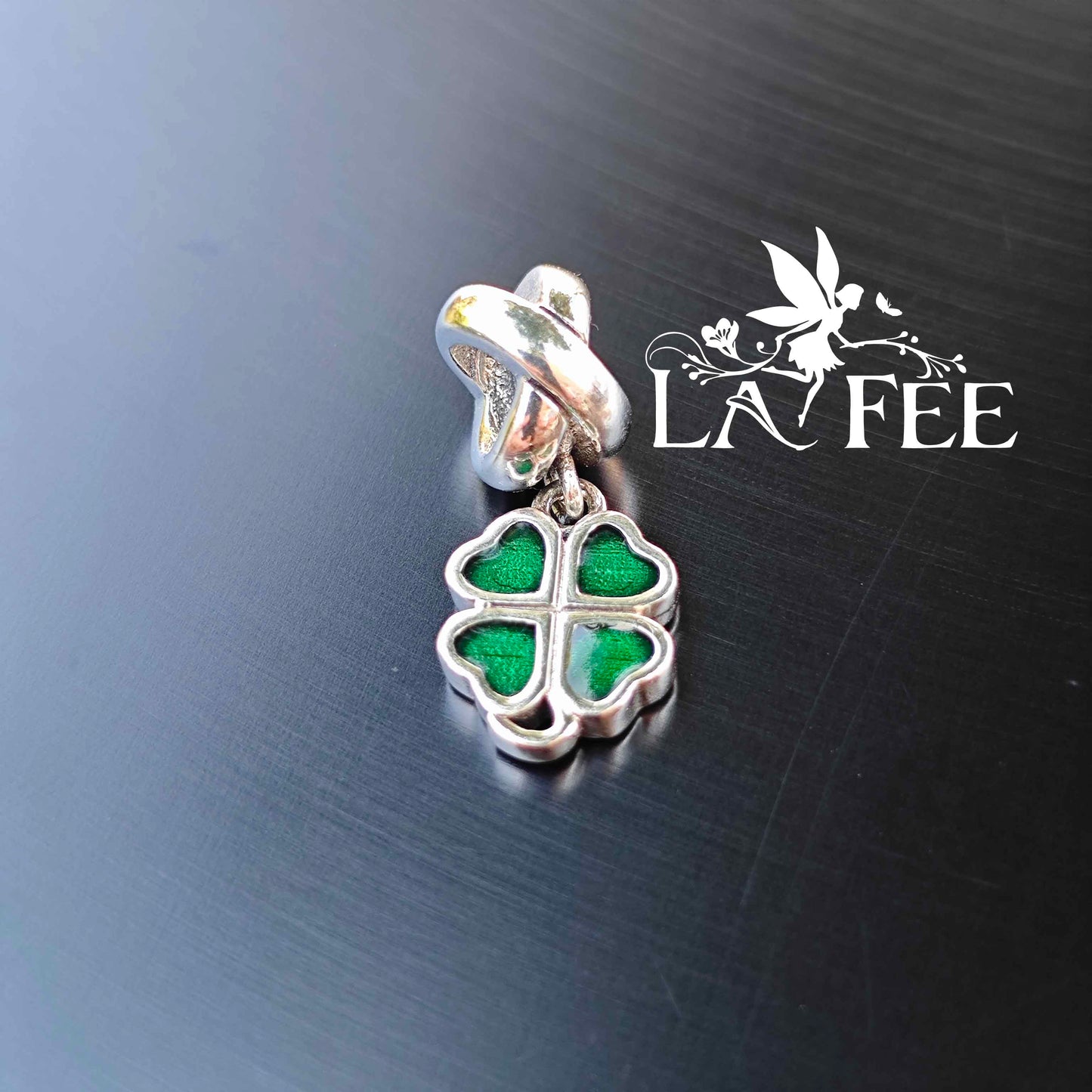 Charm Trébol Verde