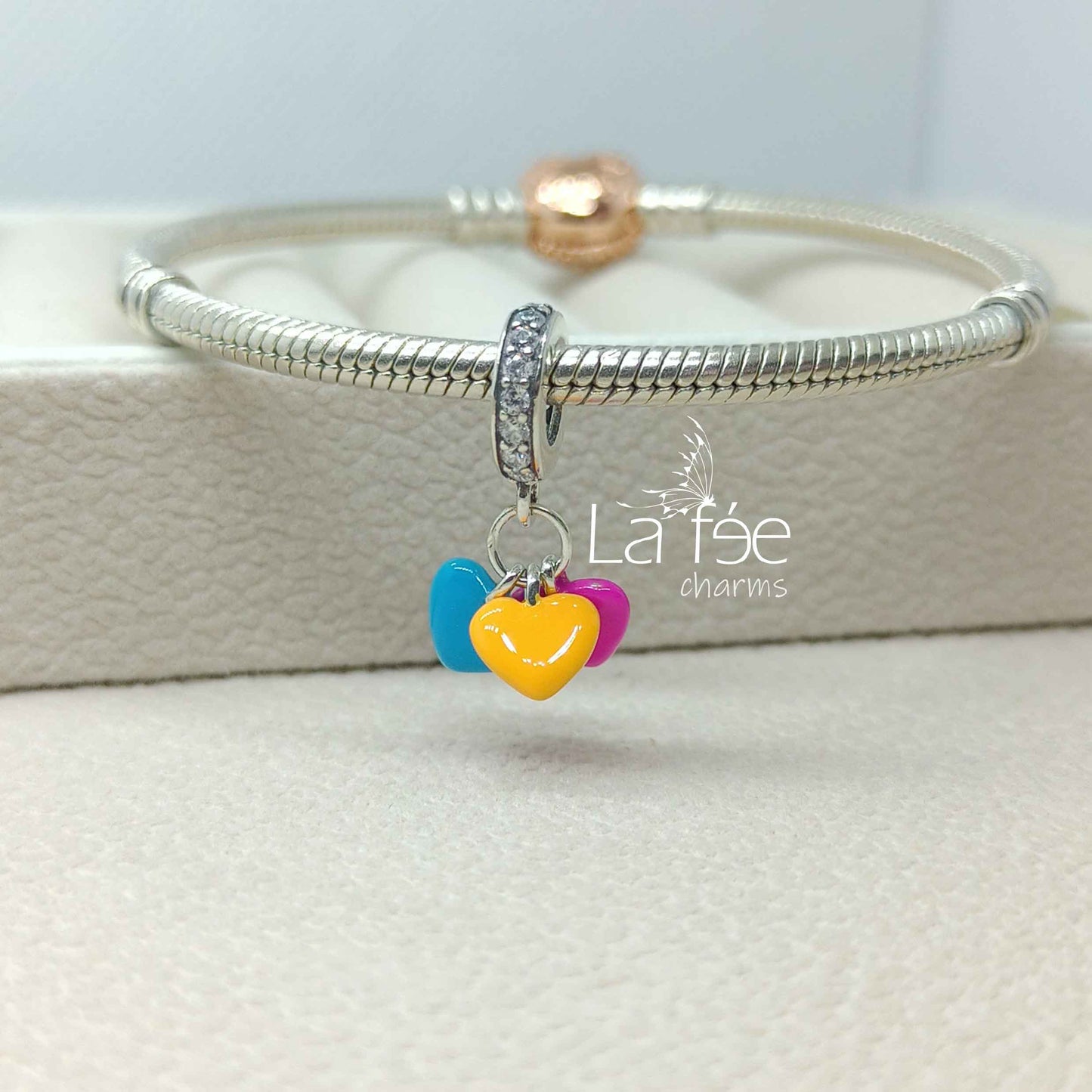 Charm Colgante Corazones Color