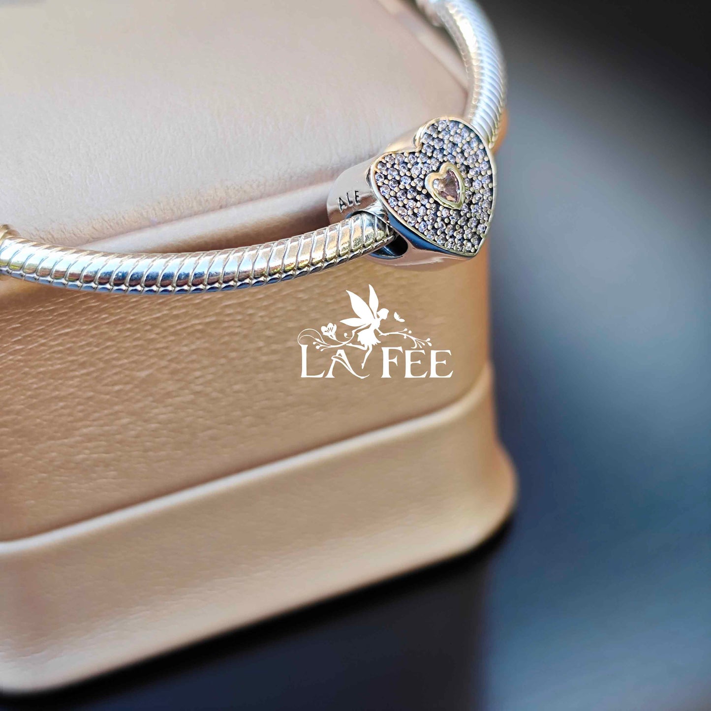 Charm Corazón con Zircones Rosa