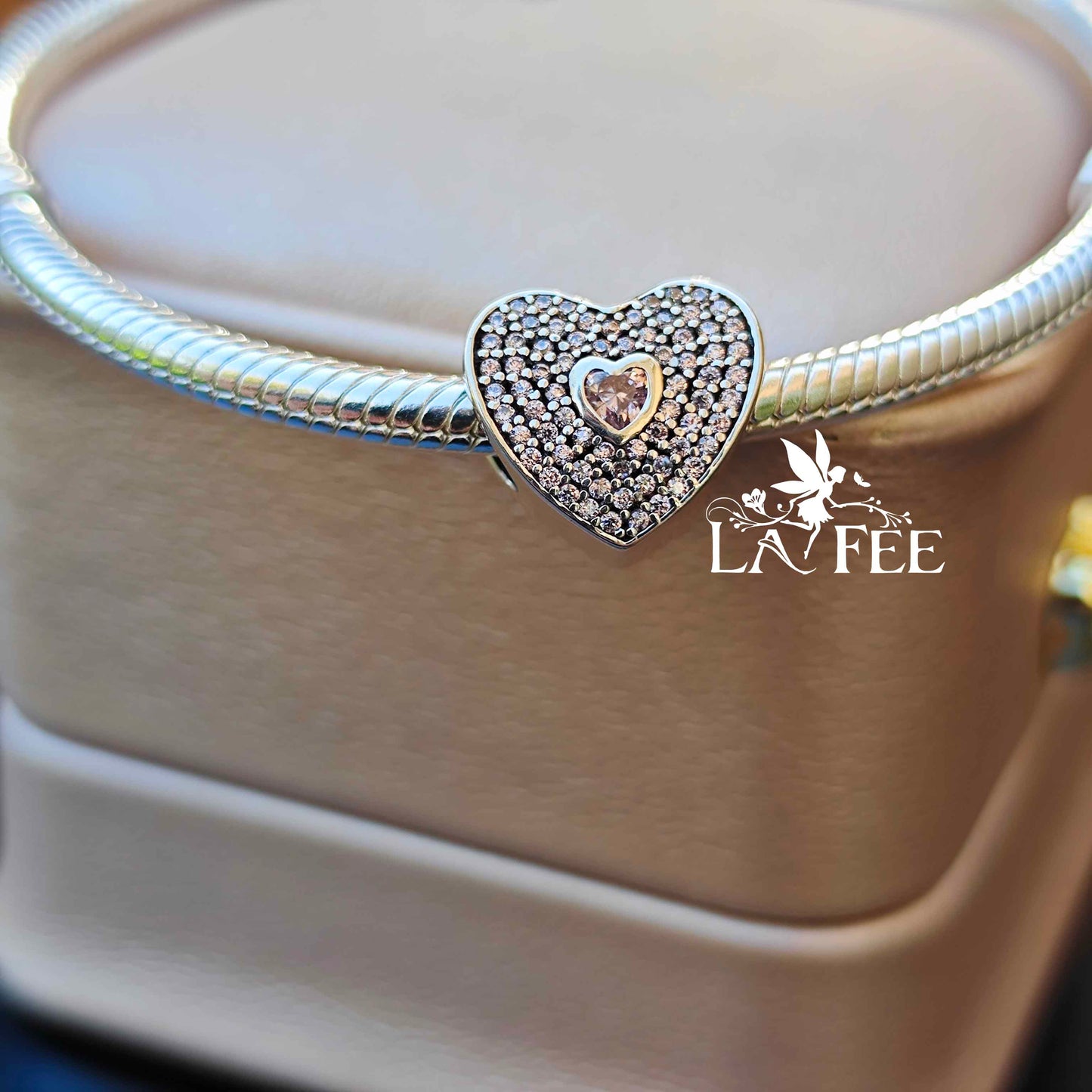 Charm Corazón con Zircones Rosa