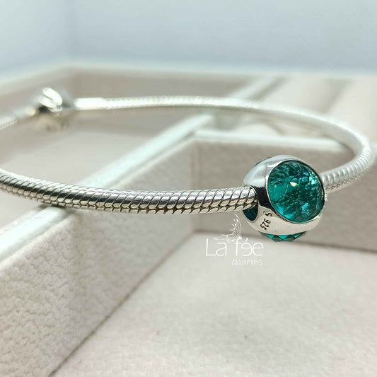 Charm Esfera Cristal Verde
