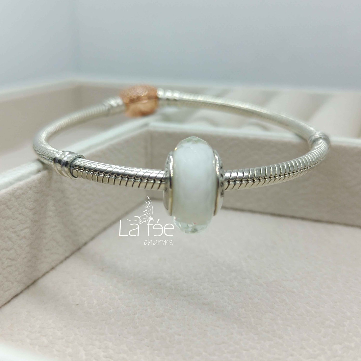 Charm Murano Blanco Hexágonos