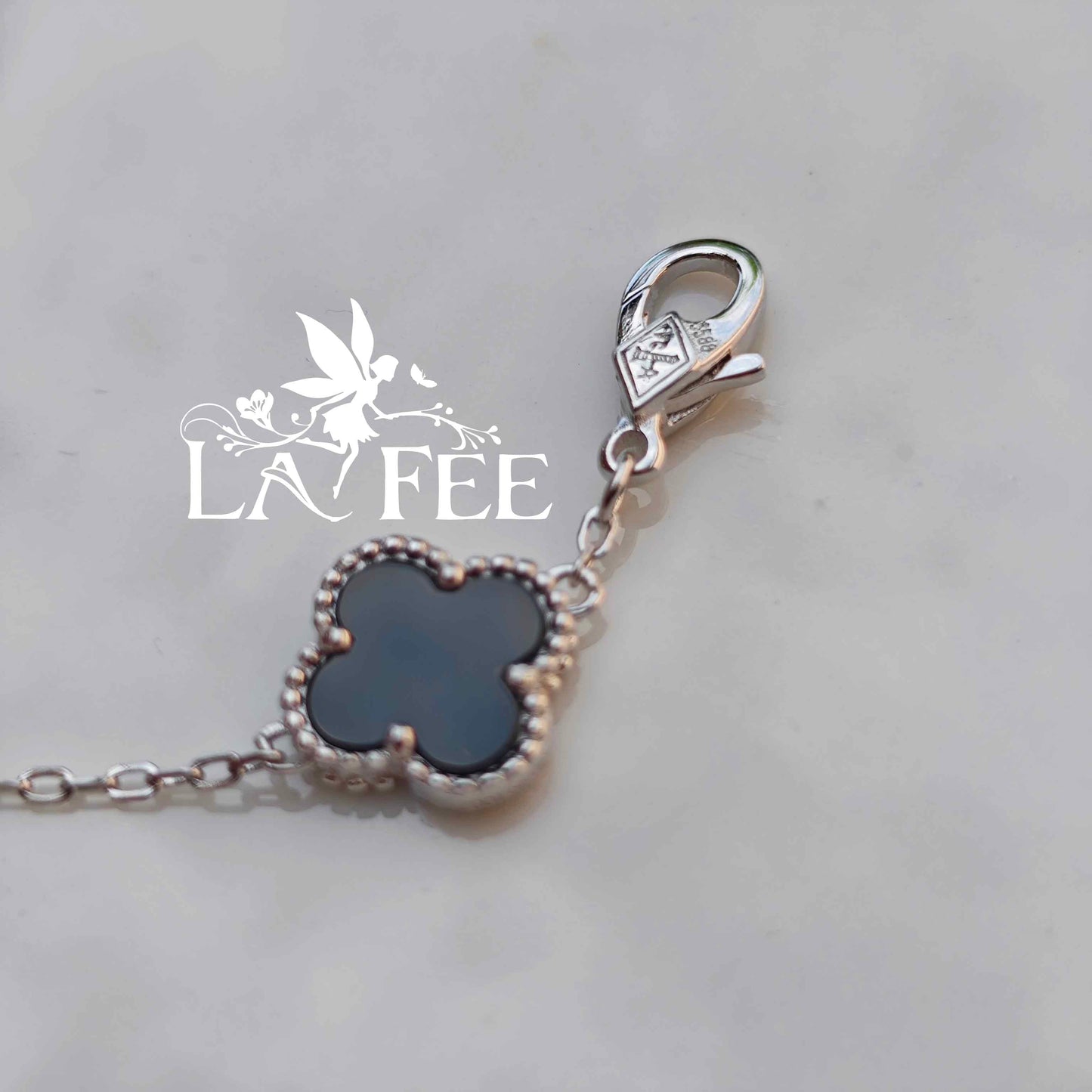 Pulsera Tréboles Negros