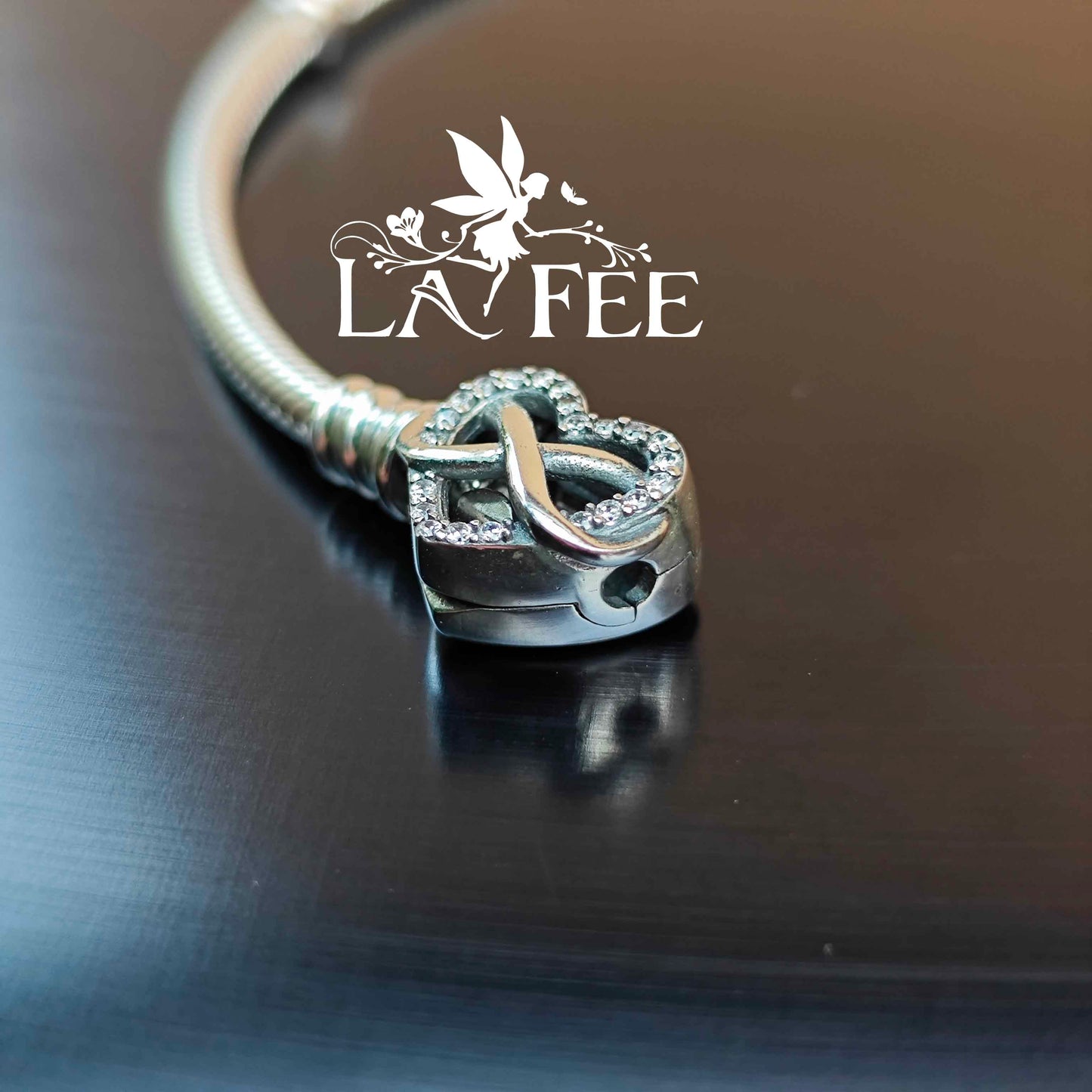 Pulsera Serpiente Corazón Infinito