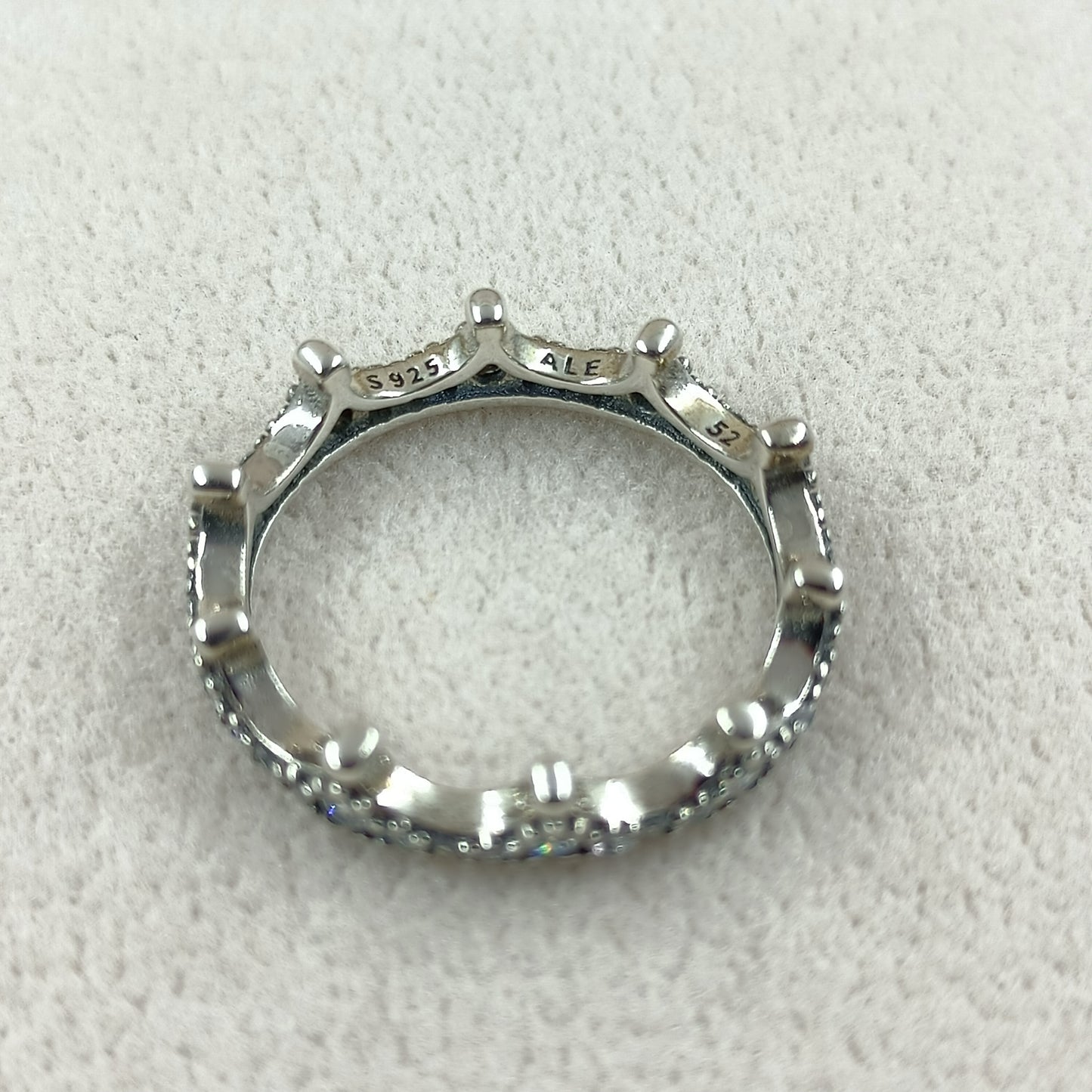 Anillo Corona con Zircones