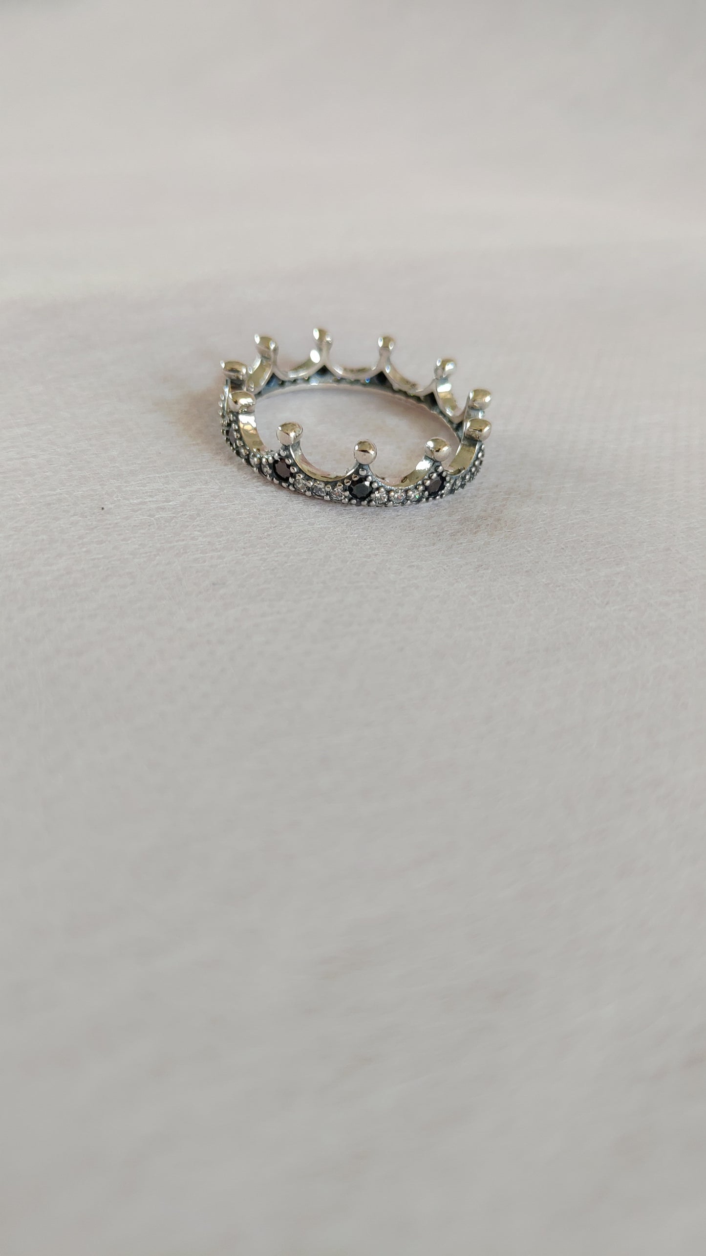 Anillo Corona con Zircones