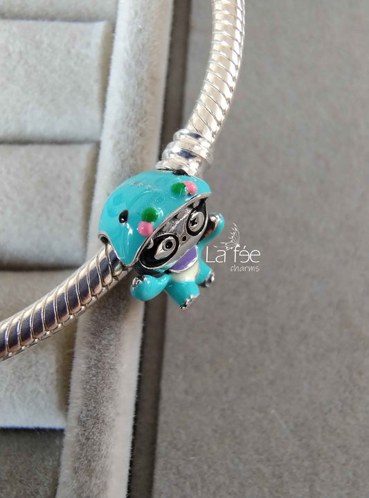 Charm Osito Panda con Pijamas