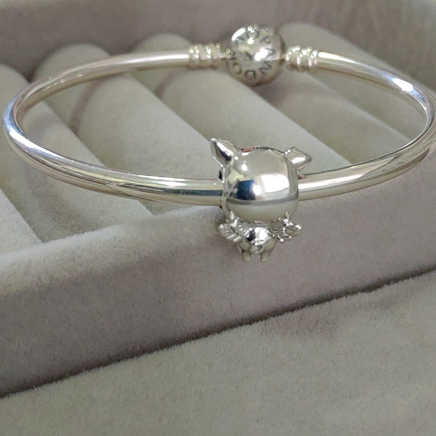 Charm Cerdito con Alas