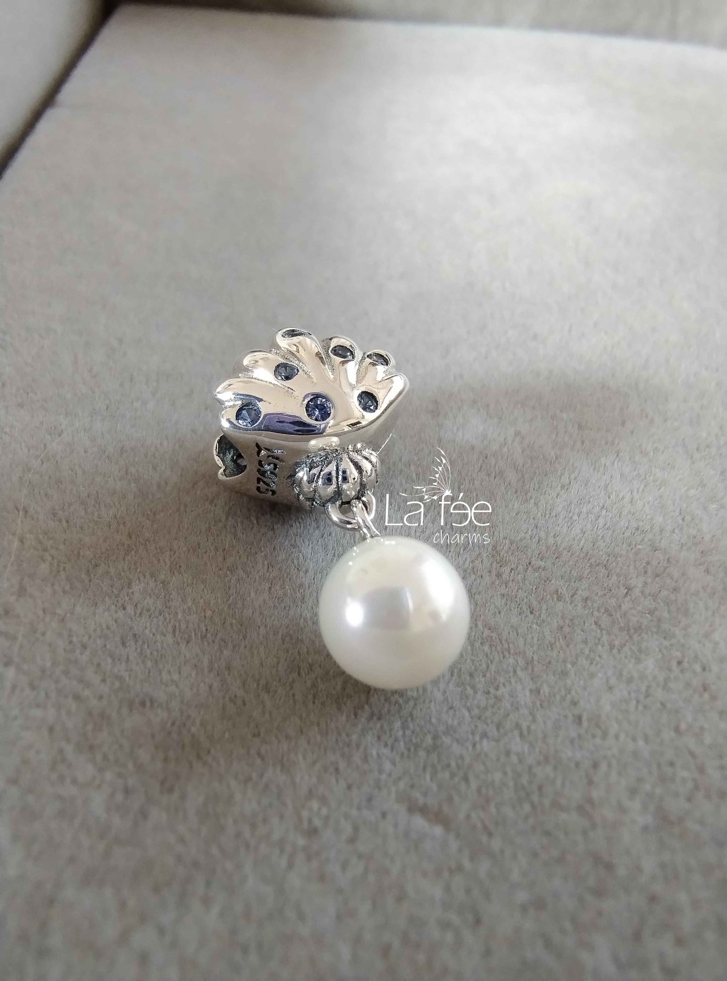 Charm Perla Marina