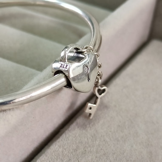 Charm Corazón y Llave