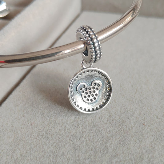 Charm Placa Mickey con Zircones