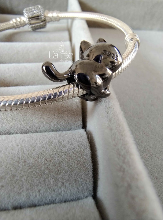 Charm Gatito Luna