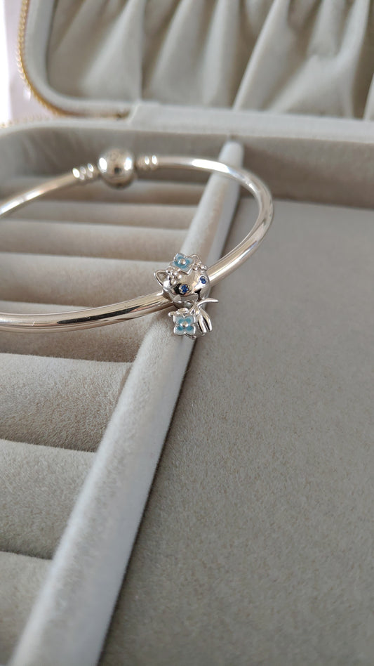 Charm Gatito Elfo