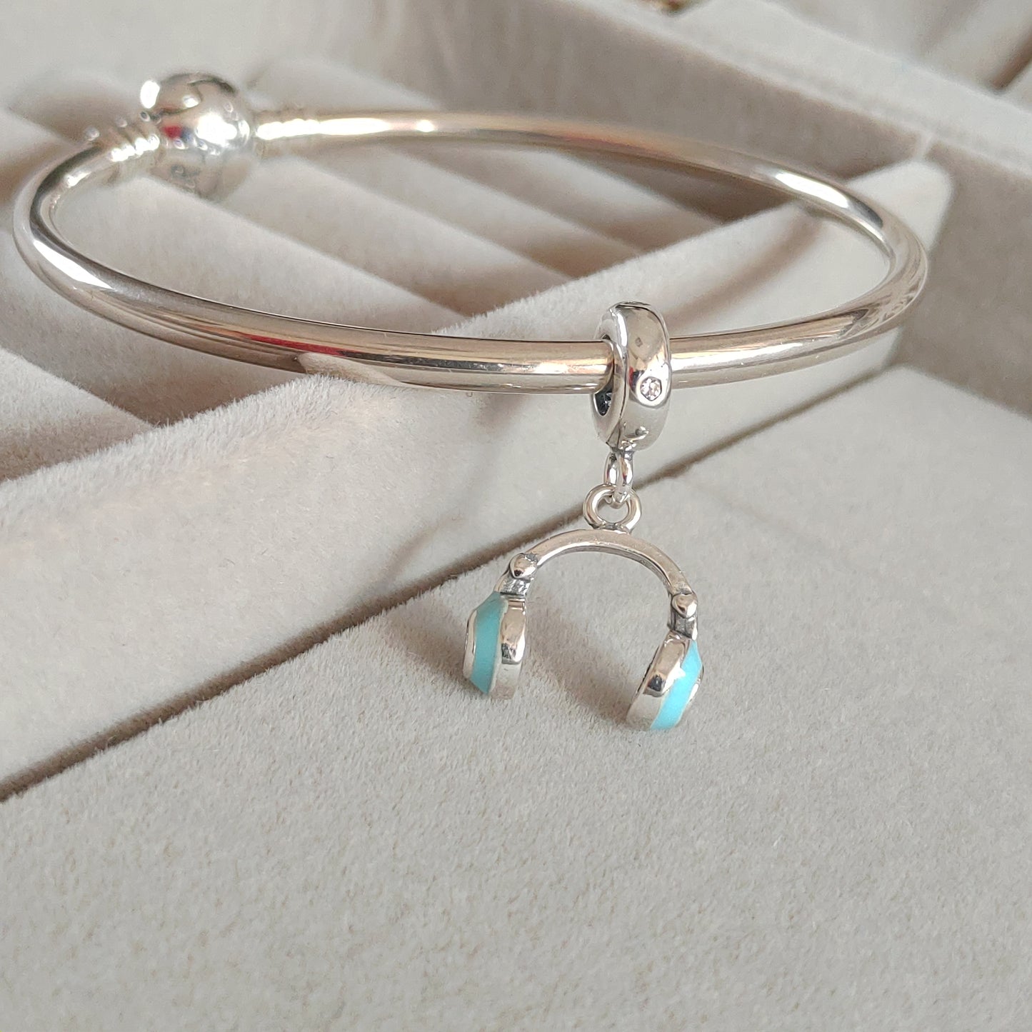 Charm Audífonos Celeste
