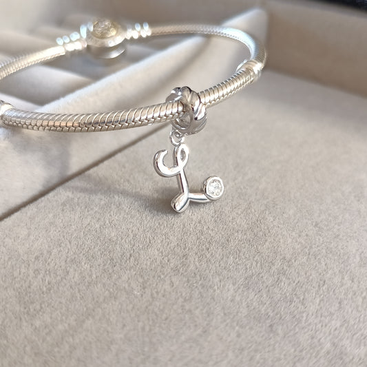 Charm Letra L