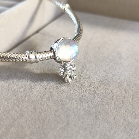 Charm Astronauta