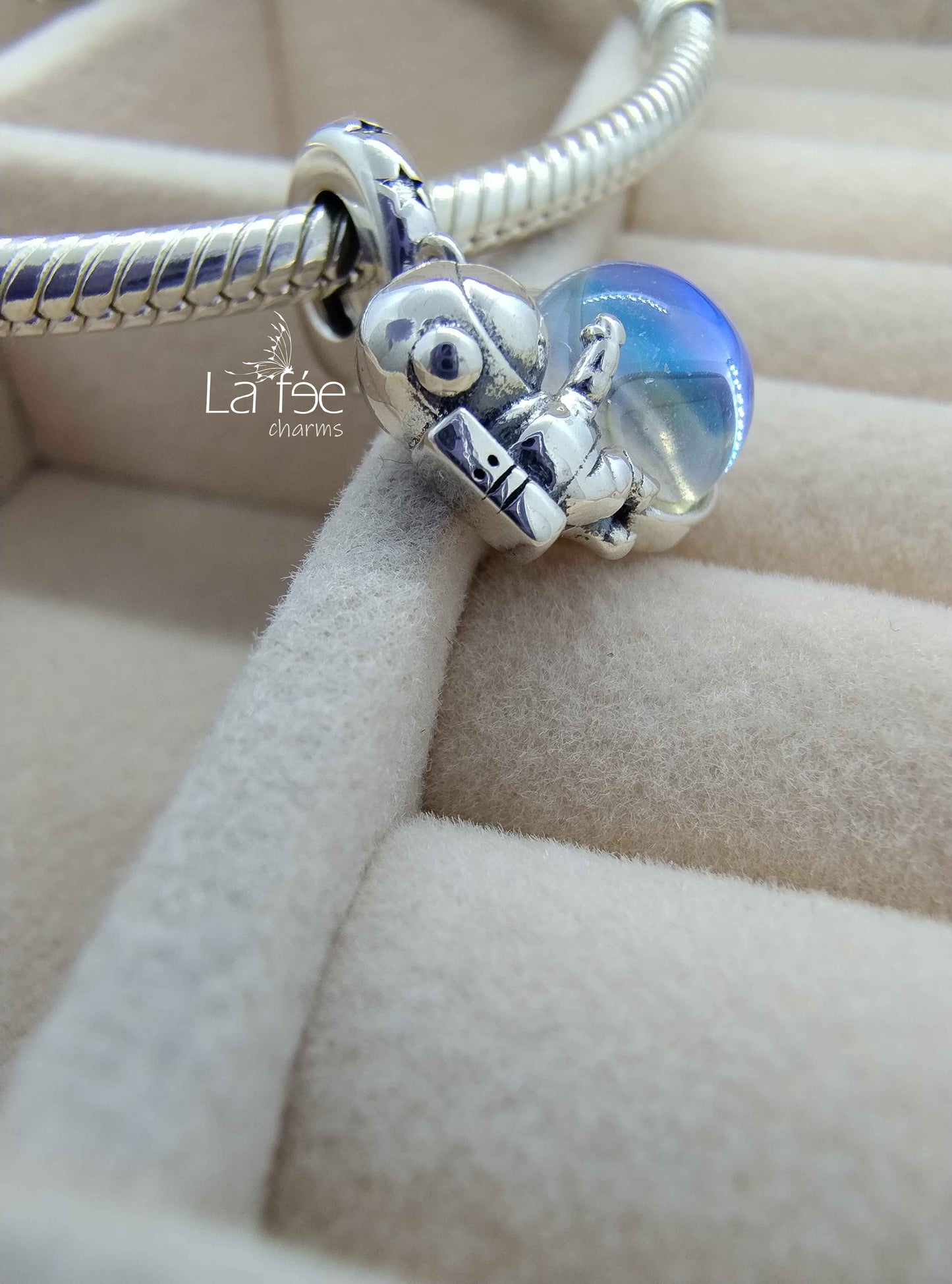 Charm Astronauta 2