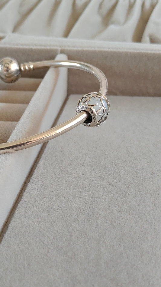 Charm Esfera Corazones