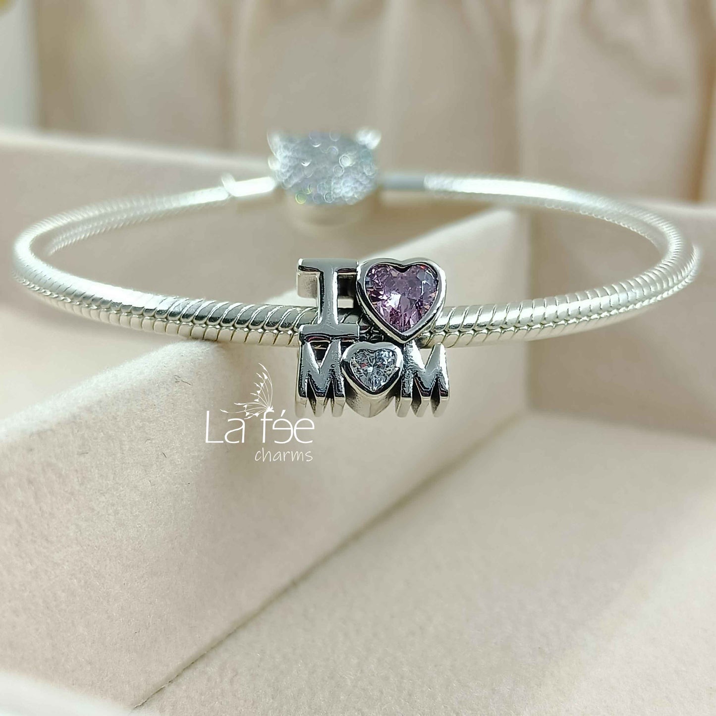 Charm Te Amo Mamá