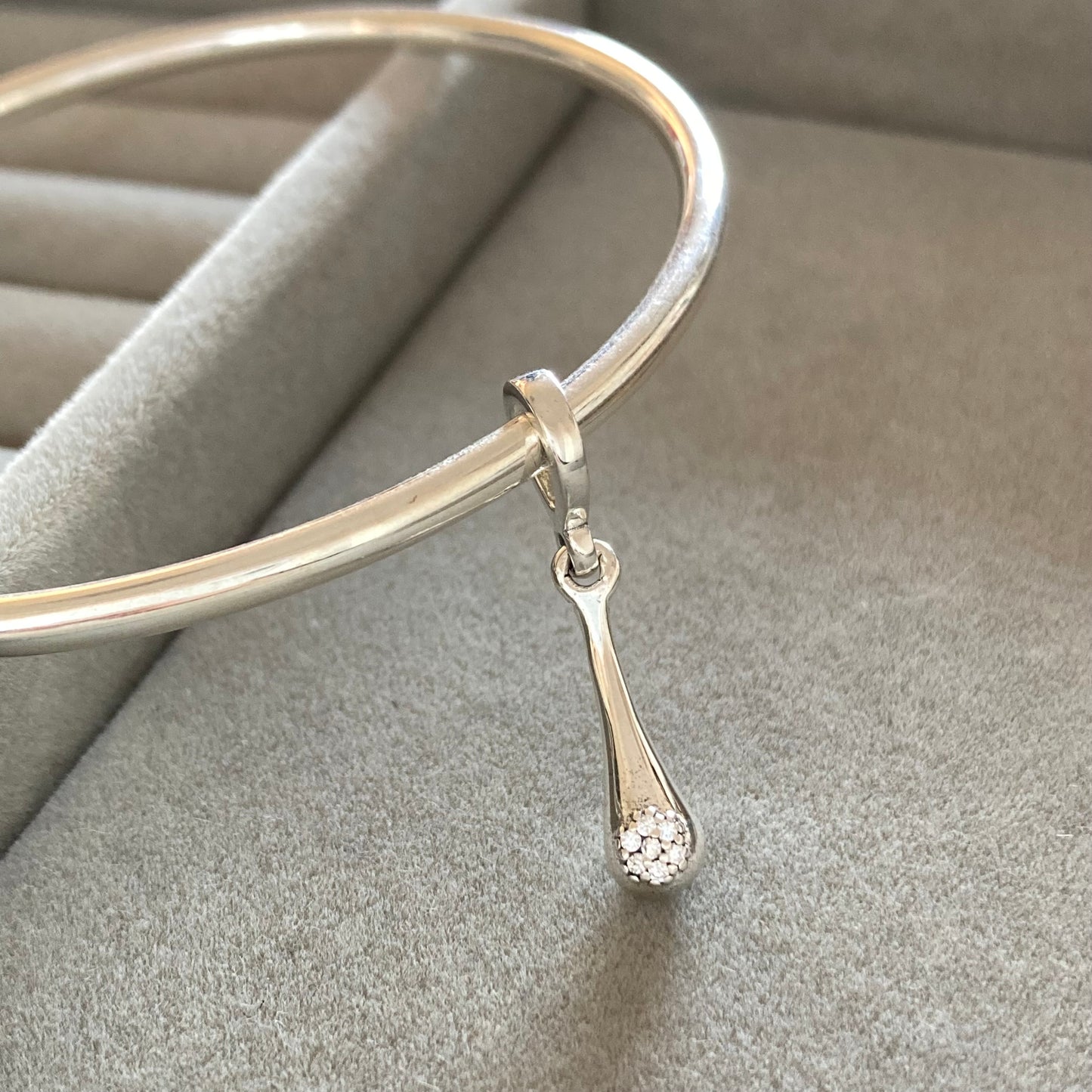 Charm Colgante con Zircón