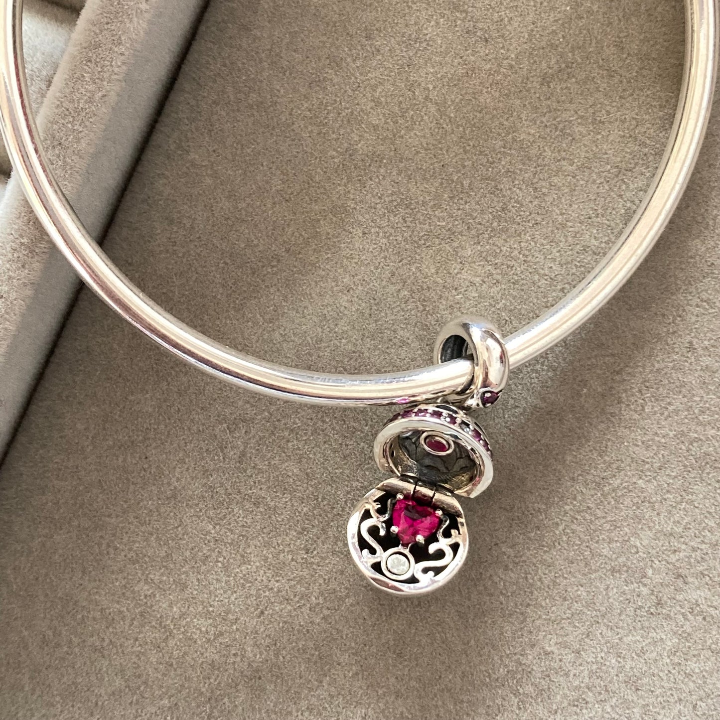 Charm Esfera Bola Mística Corazón