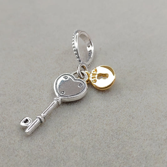 Charm Colgante Llave