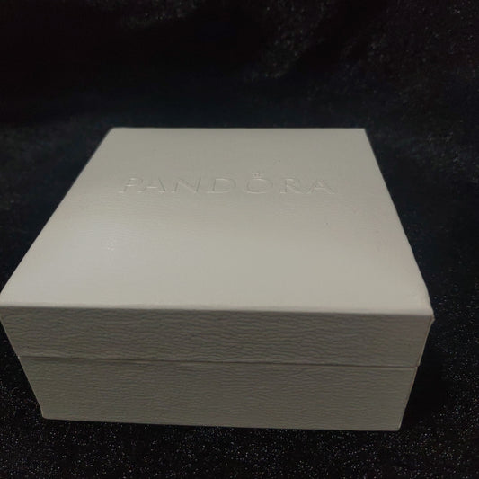Caja Blanca para Pulsera (interior negro)