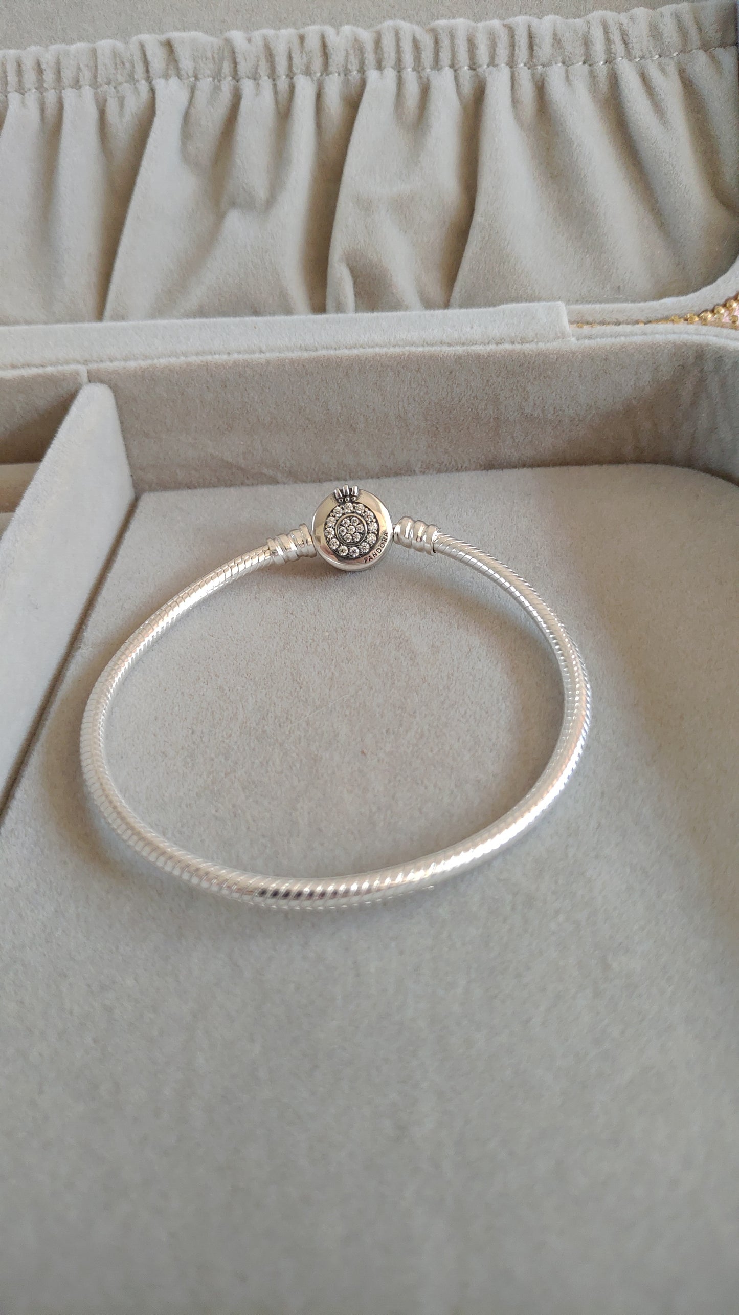 Pulsera con Broche Redondo con Zircones