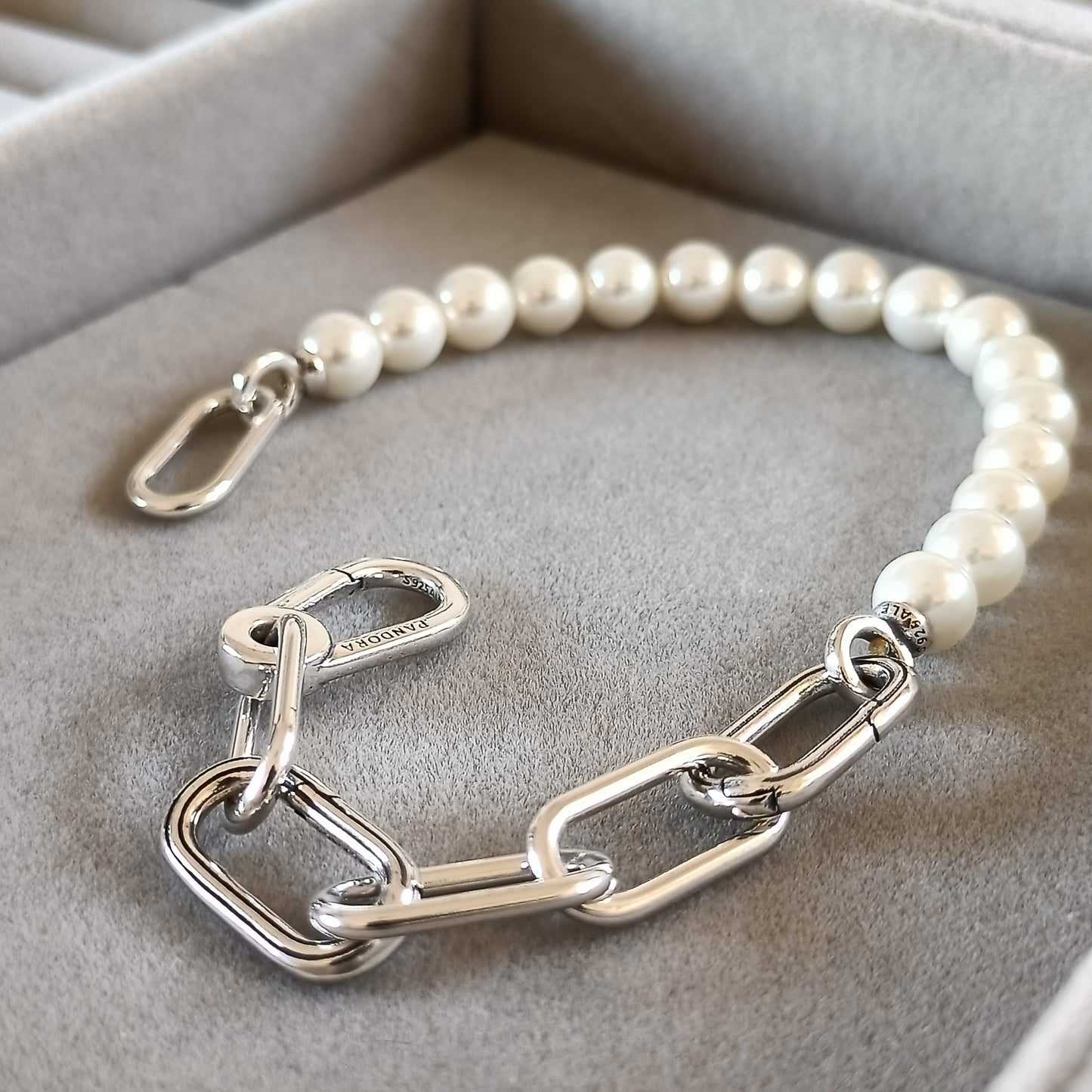 Pulsera Perlas y Eslabones