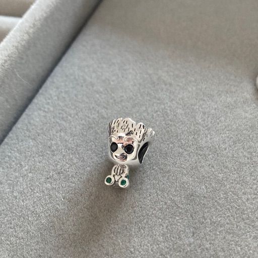 Charm Groot