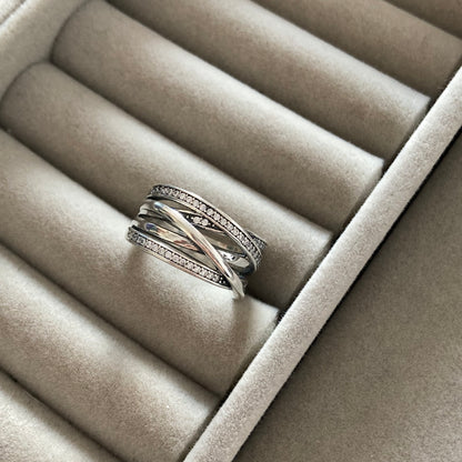 Anillo Entrelazados