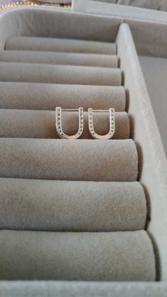 Aros con Zircones en U
