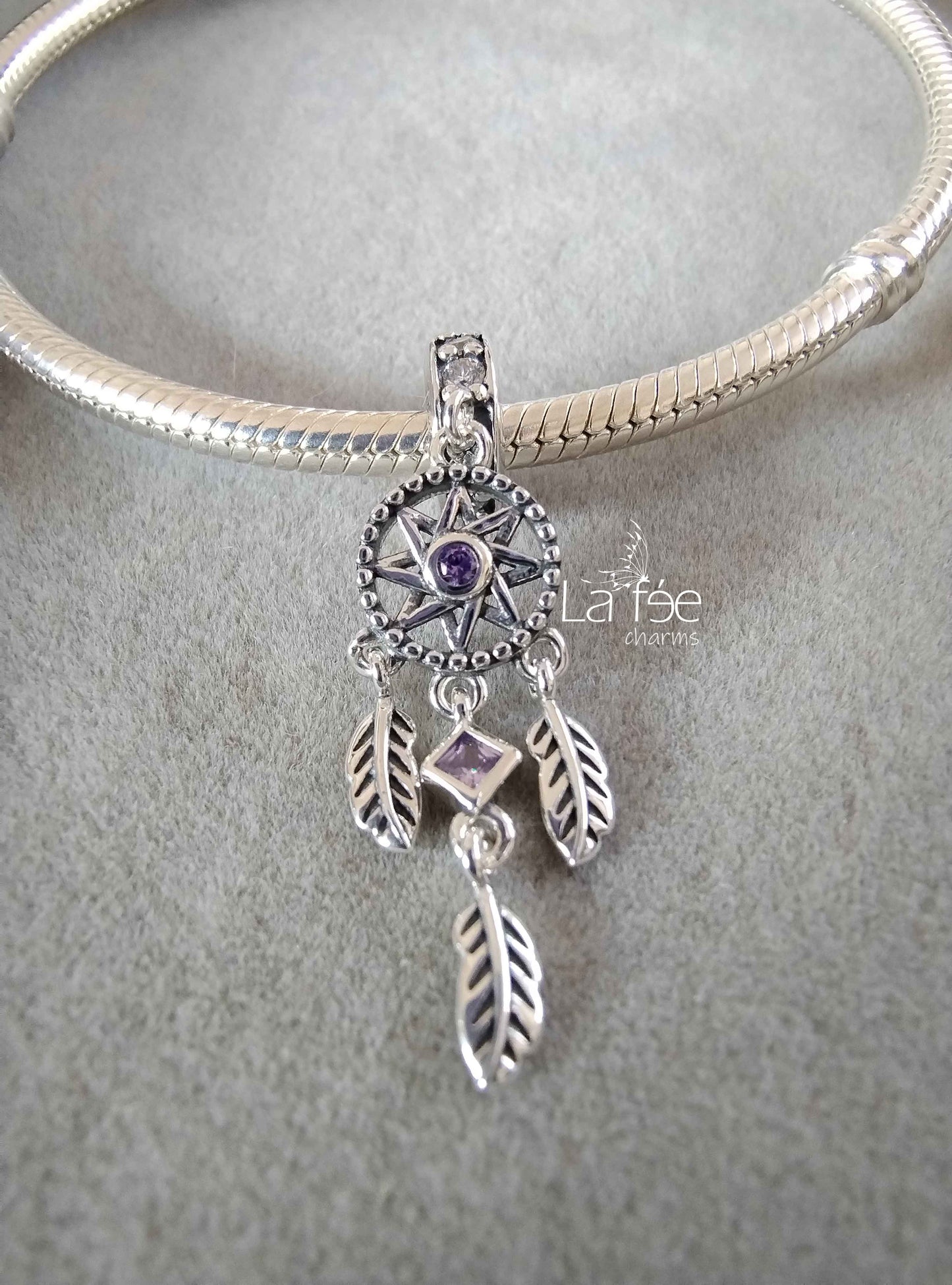 Charm Atrapasueños con Zircón Rosa