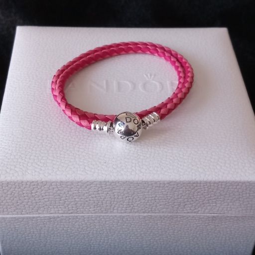 Pulsera Rosa de Cuero Doble con Broche Esférico