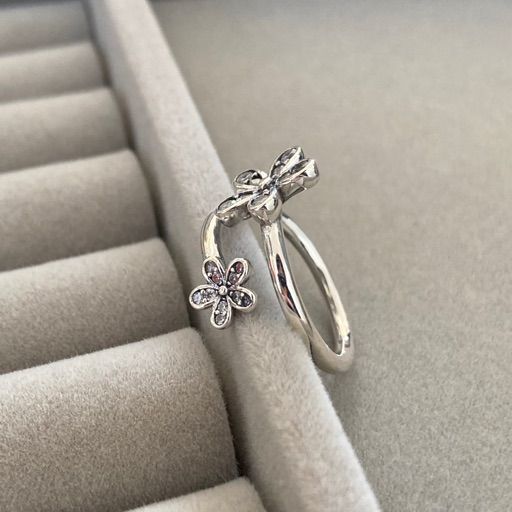 Anillo Semi-Ajustable Flores